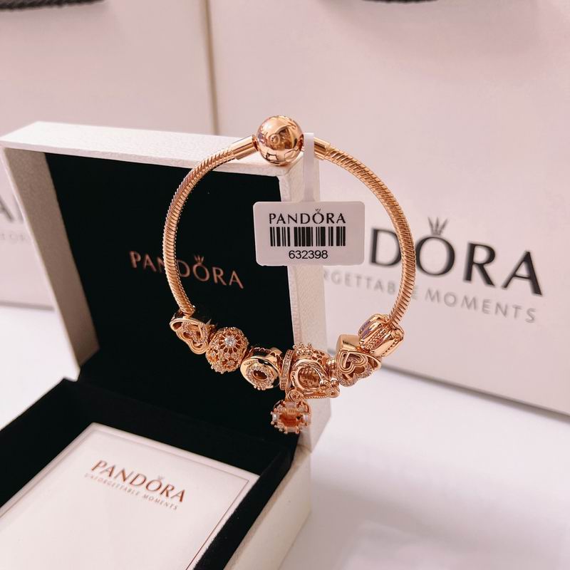 Pandora bracelet 17-21 05yxx86